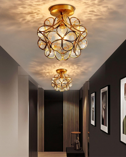 Deckenleuchte Inge – Elegante Lichtquelle mit Floralem Flair