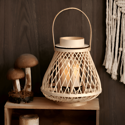 Handgefertigte Rattanlaterne – Gemütliches Licht für Ihren Garten 7
