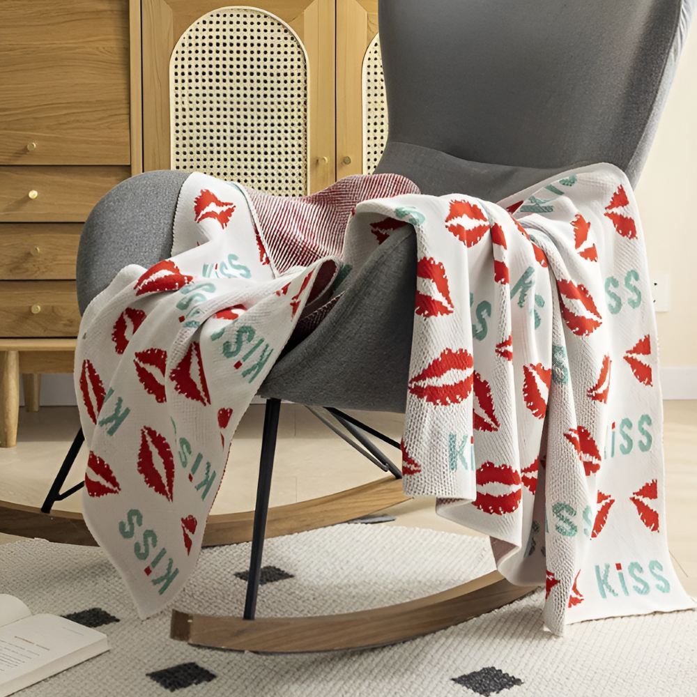 HeartiKnit Plaid Fleecedecke – Kuschelige Eleganz mit Herzmuster 7