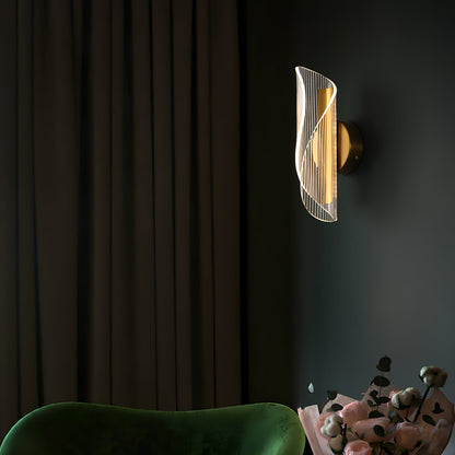 Hershal Luxe Wandleuchte – Elegantes Lichtspiel für Stilvolles Ambiente 2