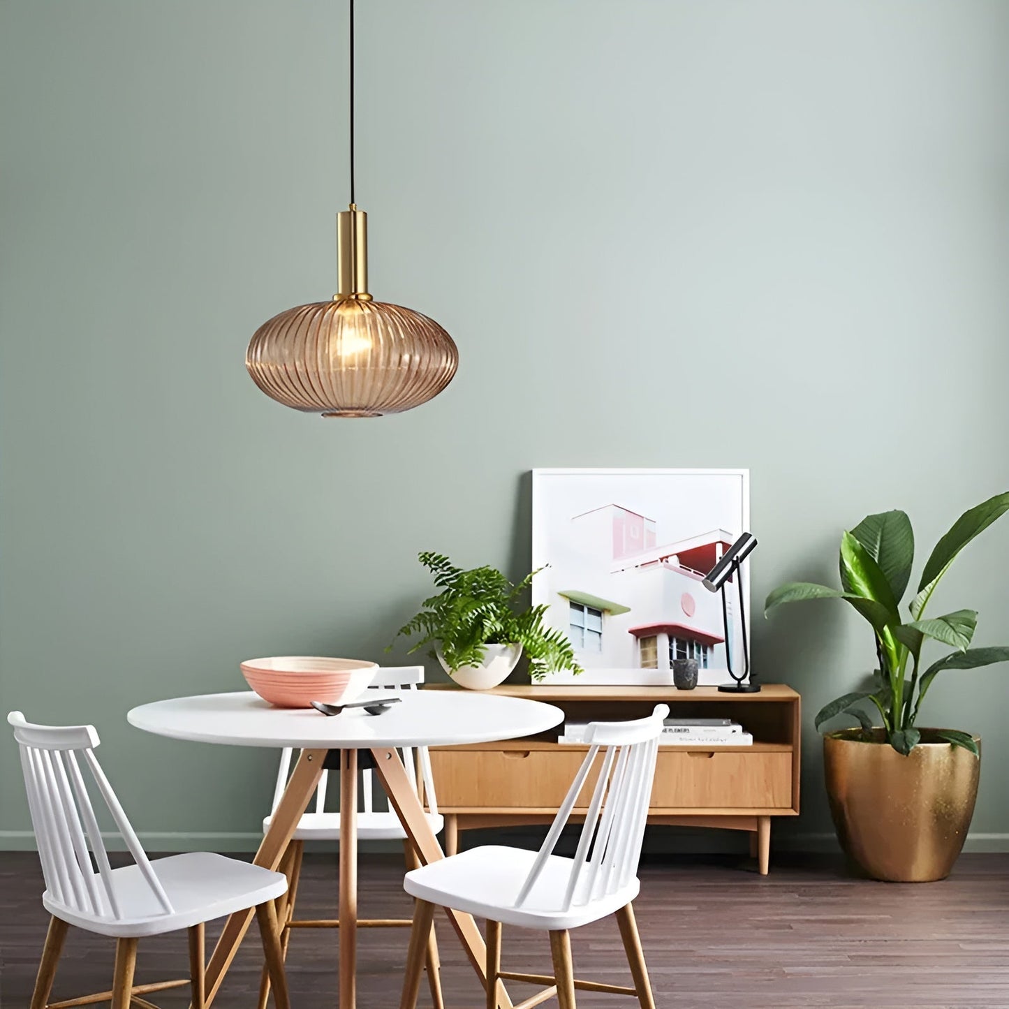 Hued Ribbed Pendelleuchte Vintage – Stilvolle Beleuchtung für Ihr Zuhause 7