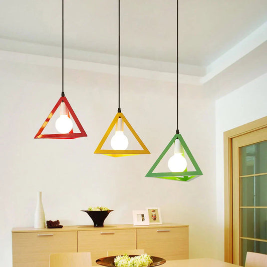 **IronGlow Vintage Hängelampe – Rustikaler Charme für Ihr Zuhause** 1