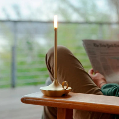Kerzenlampe CandleBeam Scandinavian Touch – Elegantes Licht Für Gemütliche Abende 0