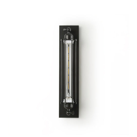 Kiera Wandlampe – Elegantes Industriedesign für Stilvolles Licht 1