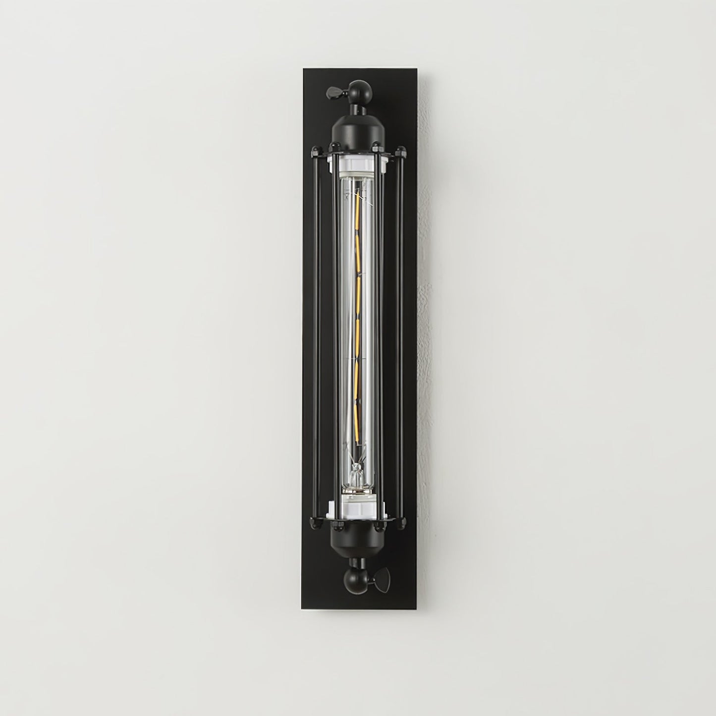 Kiera Wandlampe – Elegantes Industriedesign für Stilvolles Licht 9