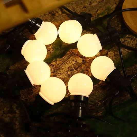 LED Lichterkette 40 Lampen – Wasserdichte Gartenbeleuchtung für Stilvolle Feiern 1