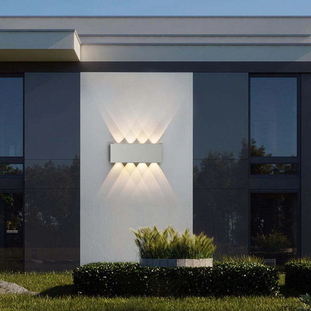 **LED Wandlampe Stralix – Stilvolle Beleuchtung für Innen und Außen** 8