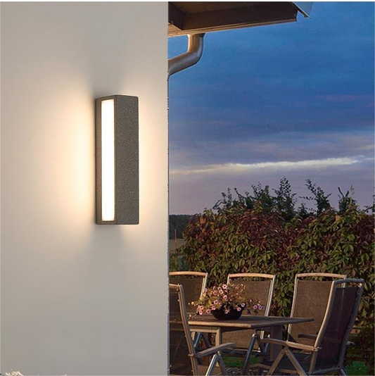 LUMINOR Minimalistische Außen Wandlampe – Elegantes Lichtspiel Mit Stil 1