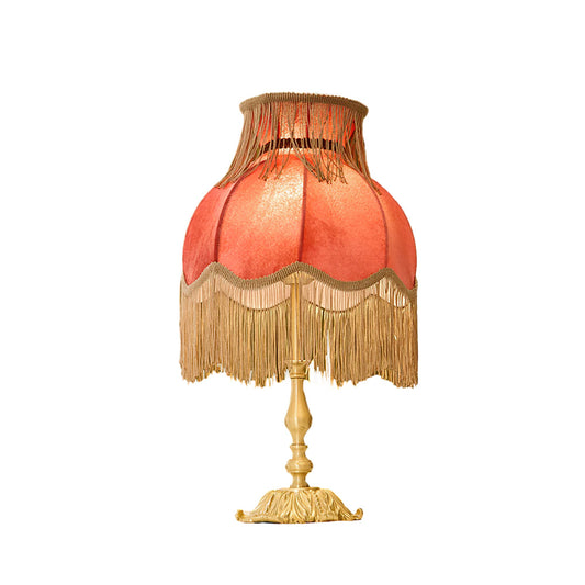 Lanna Quasten Tischlampe – Elegantes Design für Stilvolle Räume 0