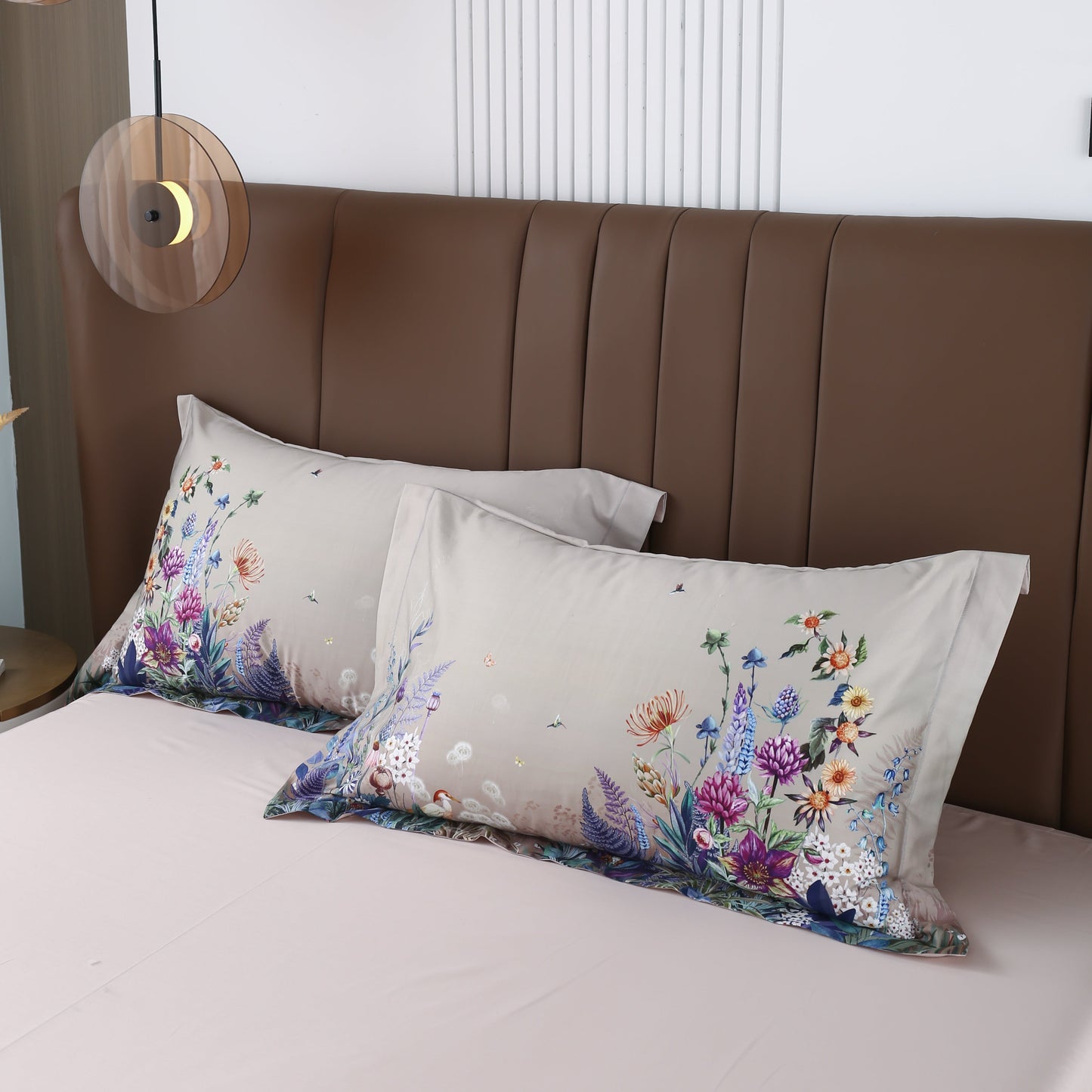 Lila Blumen Bettbezug Set – Künstlerisches Ambiente Für Entspannende Nächte 2