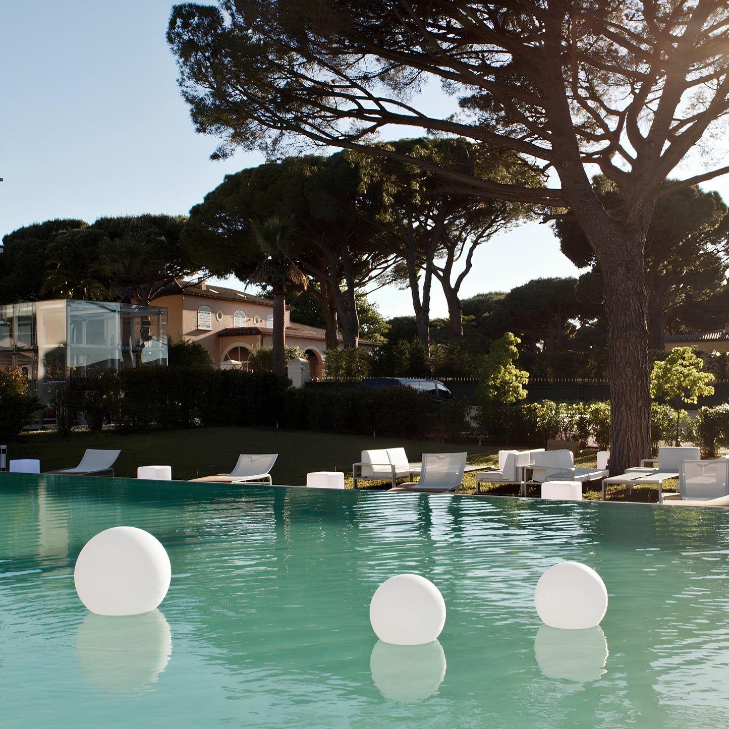 LumaSphere Kabellose Stimmungslampe – Perfekte Atmosphäre für Innen und Außen 6