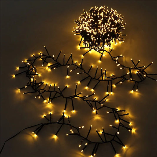LumiBurst 25M 2000 LED-Cluster-Weihnachtslichter – Wasserdicht für Festliche Außenbeleuchtung 0
