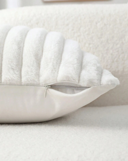 Luxe Kanal Kissen – Stilvolles Design für Elegante Räume 4
