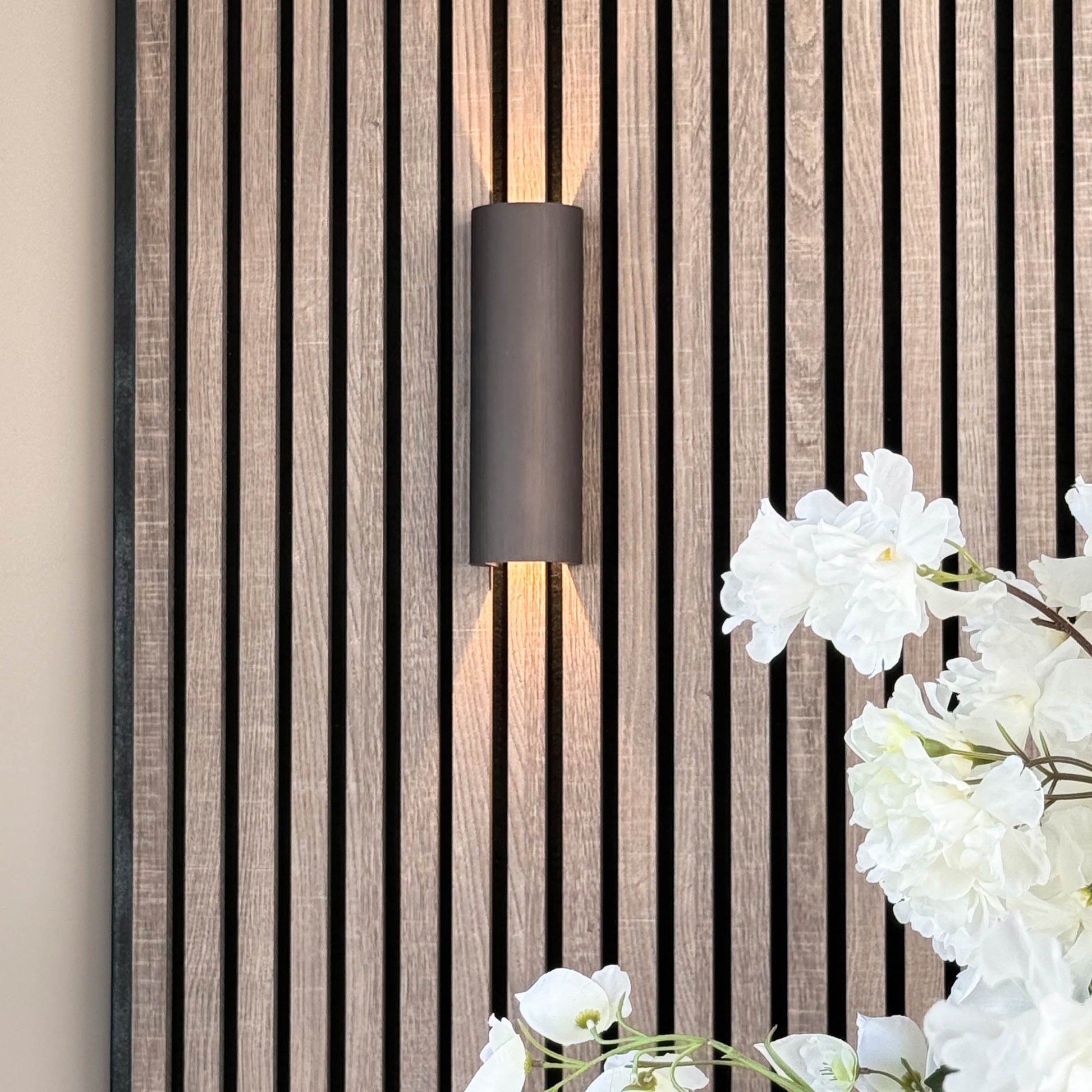 Macy Wandleuchte Gebürstete Bronze – Elegantes Warmes Licht Für Ihr Zuhause 1