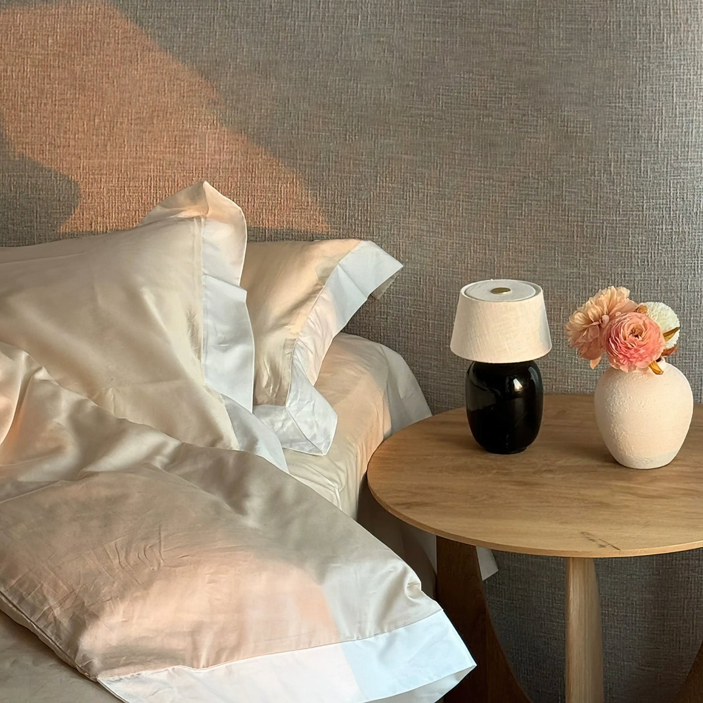 Marie Tischlampe – Stilvolle Eleganz für Ihr Zuhause 3