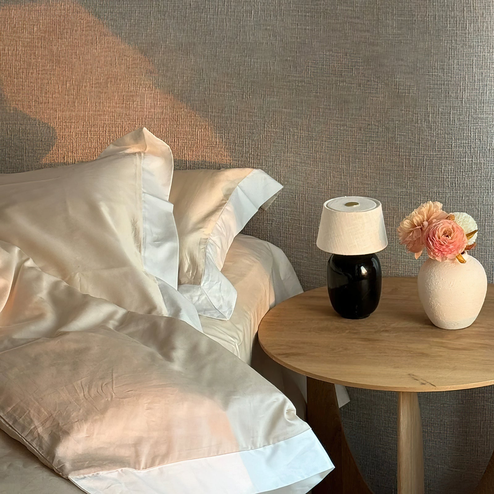 Marie Tischlampe – Stilvolle Eleganz für Ihr Zuhause 3