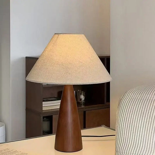 **Massivholz Retro Stoff Schreibtischlampe** – Stilvolle Beleuchtung für Gemütliche Räume 1