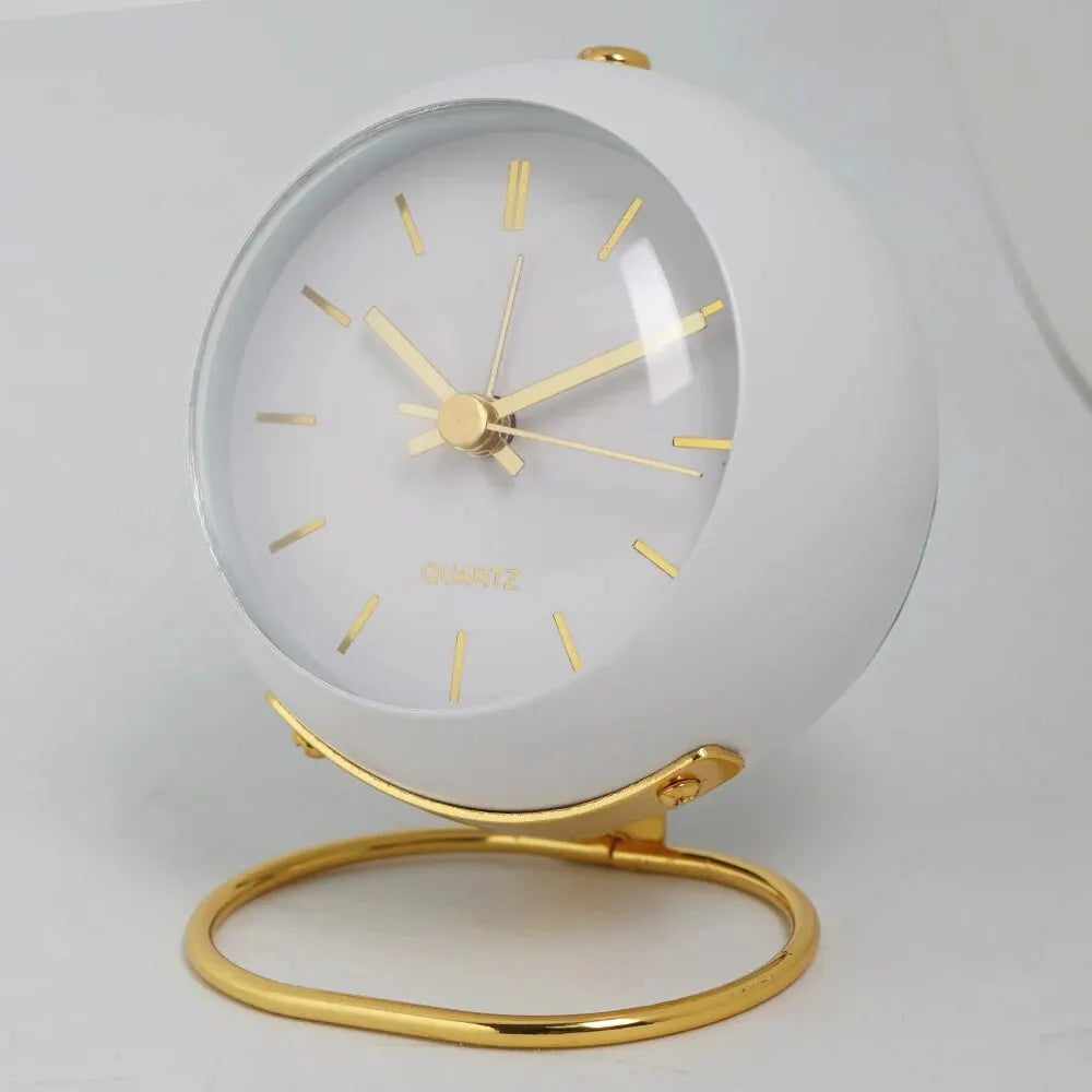 Minimalistischer Wecker mit Licht – Stille Zeitansicht für Ruhige Nächte 3