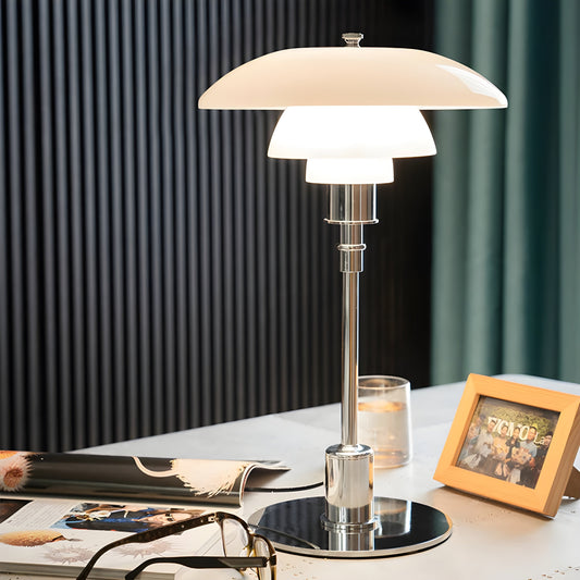NordiGlow LED Tischlampe – Elegantes Glasdesign Mit Dimmfunktion 1