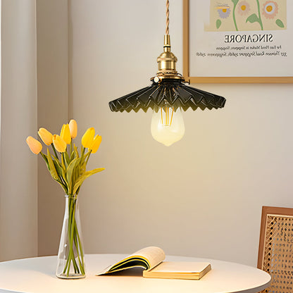 **PleatCeramic Hängelampe** – Elegantes Faltendes Design für Ihr Zuhause 0