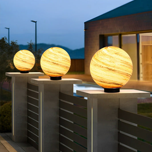 Runde Glas Planeten Design – Wasserdichte Außenleuchten Für Einladende Atmosphären 1