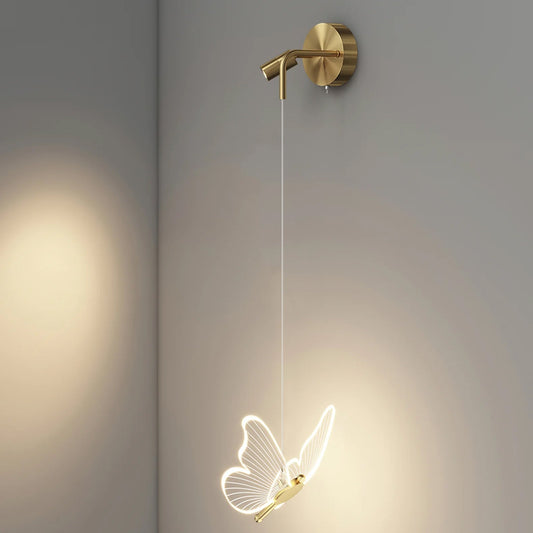 Schmetterlings Wandlampe – Elegantes Lichtspiel für Stilvolle Räume 0