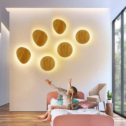**Skandinavische LED-Wandleuchte Oval** – Elegantes Holzdesign für Ihr Zuhause 4