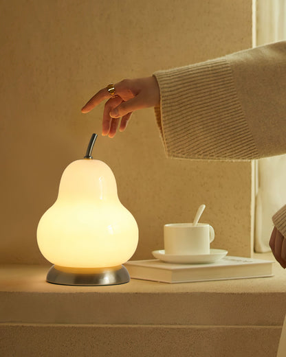 Tischlampe Aus Birnenglas – Stilvolle Lichtquelle Für Einladende Atmosphäre 8