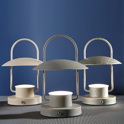 **Tragbare Tischlampe Ray** – Flexibles Licht für Unterwegs 5