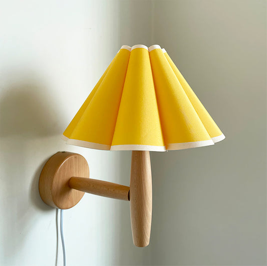 Vintage Fluted Wandlampe – Nostalgischer Stil für Gemütliche Räume 0