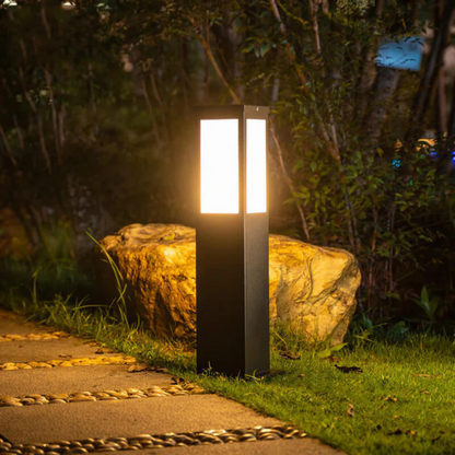**Viora - Moderne Außenlampe mit Solarenergie** – **Energieeffiziente Beleuchtung für Ihren Garten** 2