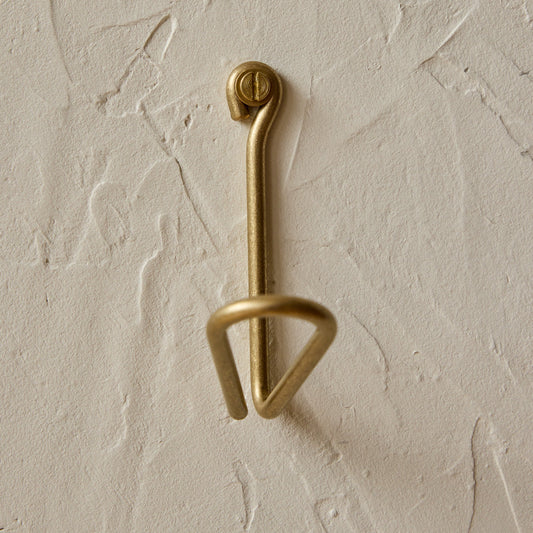 **WENDEL-DRAHTHAKEN AUS MESSING** – Elegante Akzente für Ihr Zuhause 0