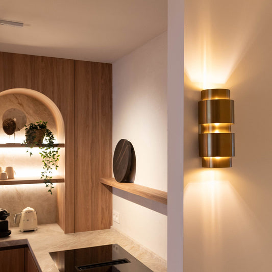 Wandleuchte Ivy Antikes Messing – Elegantes Lichtspiel für Stimmungsvolle Akzente 1