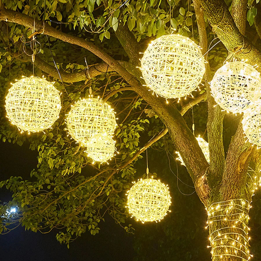 Weihnachts-LED-Rattan-Kugelgirlande – Festliche Lichterkette Für Ihren Außenbereich 4