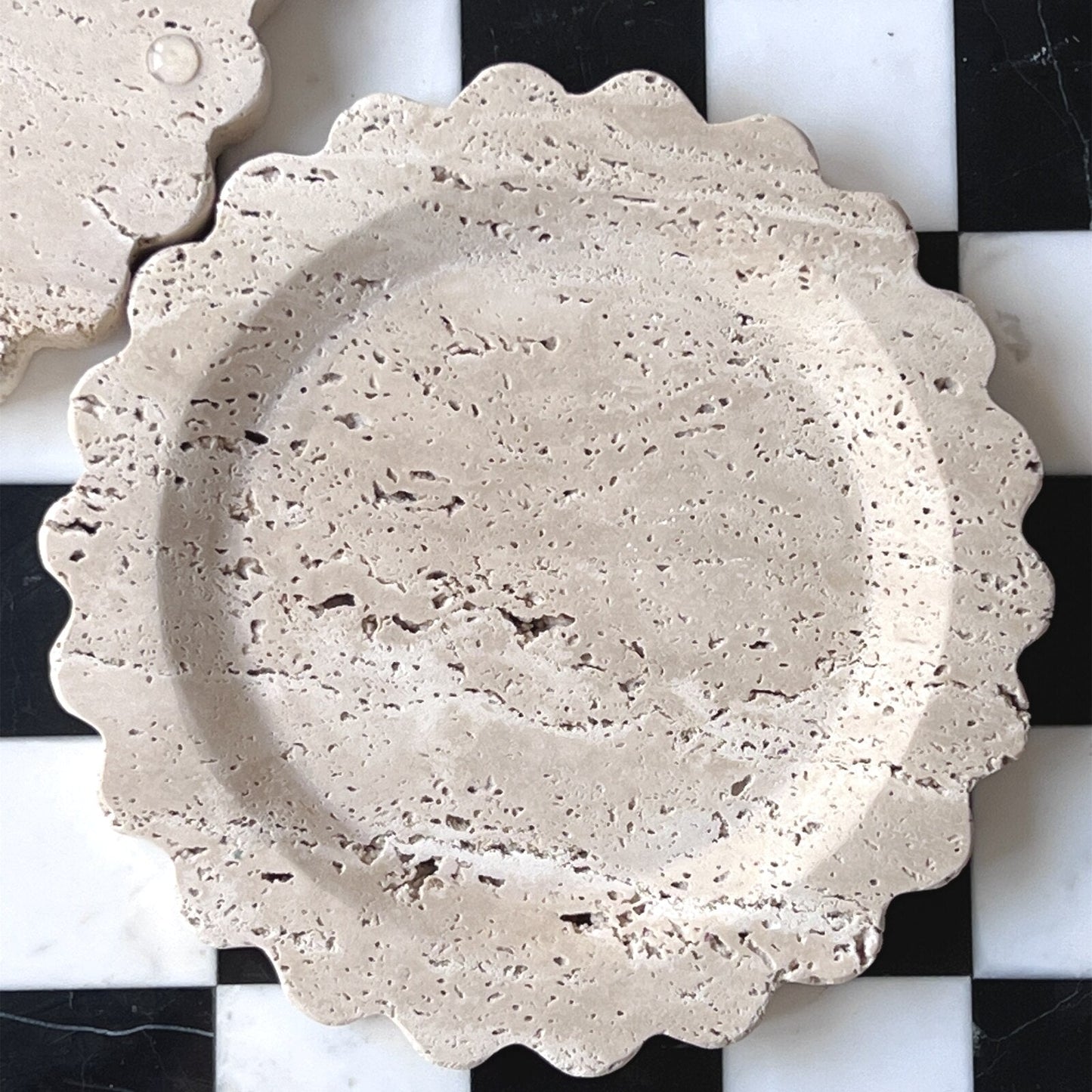 **Zelta Marmorsteintablett – Eleganz und Natürlichkeit vereint** 5