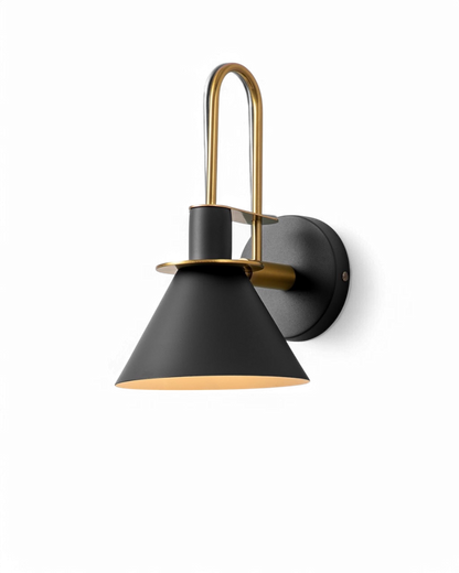 Kegelschirm Wandleuchte – Gezielter Lichtstrahl