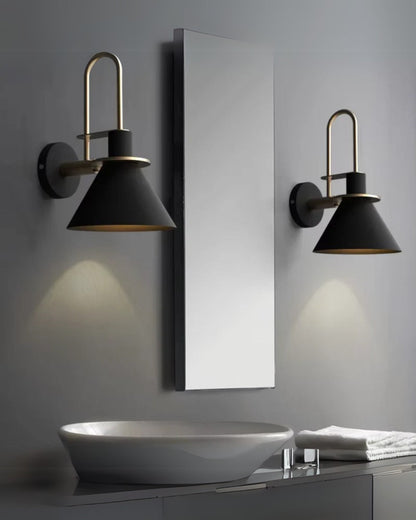 Kegelschirm Wandleuchte – Gezielter Lichtstrahl