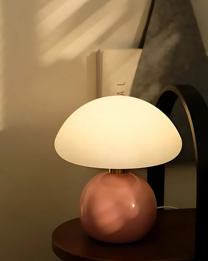 Tischlampe Kugelform Rot – Sanfte Lichtkuppel
