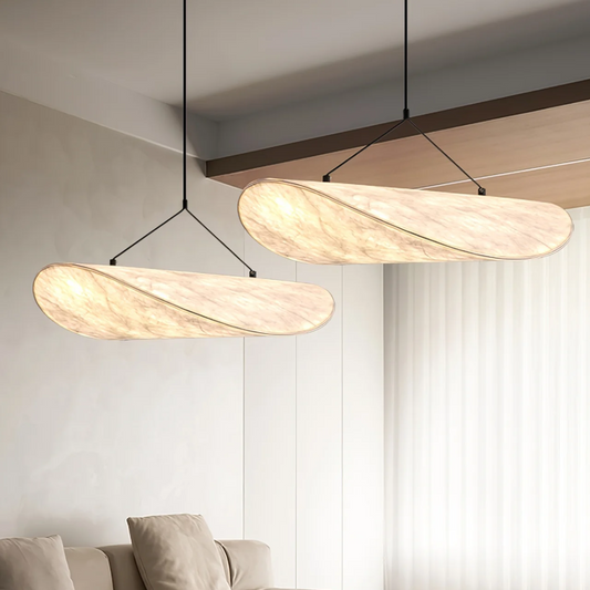 Pendelleuchte Twistform Stoffoptik – Weiches Licht in Skulpturalem Design