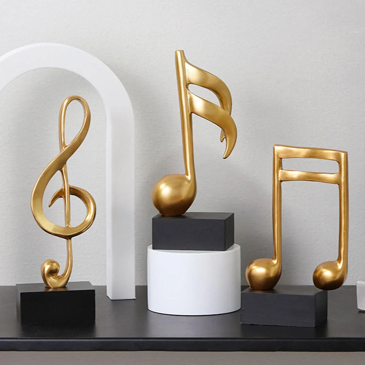 <strong>Goldene Musiker-Noten-Skulptur</strong> – Elegante Musiksymbol-Dekoration für Ihr Zuhause 2