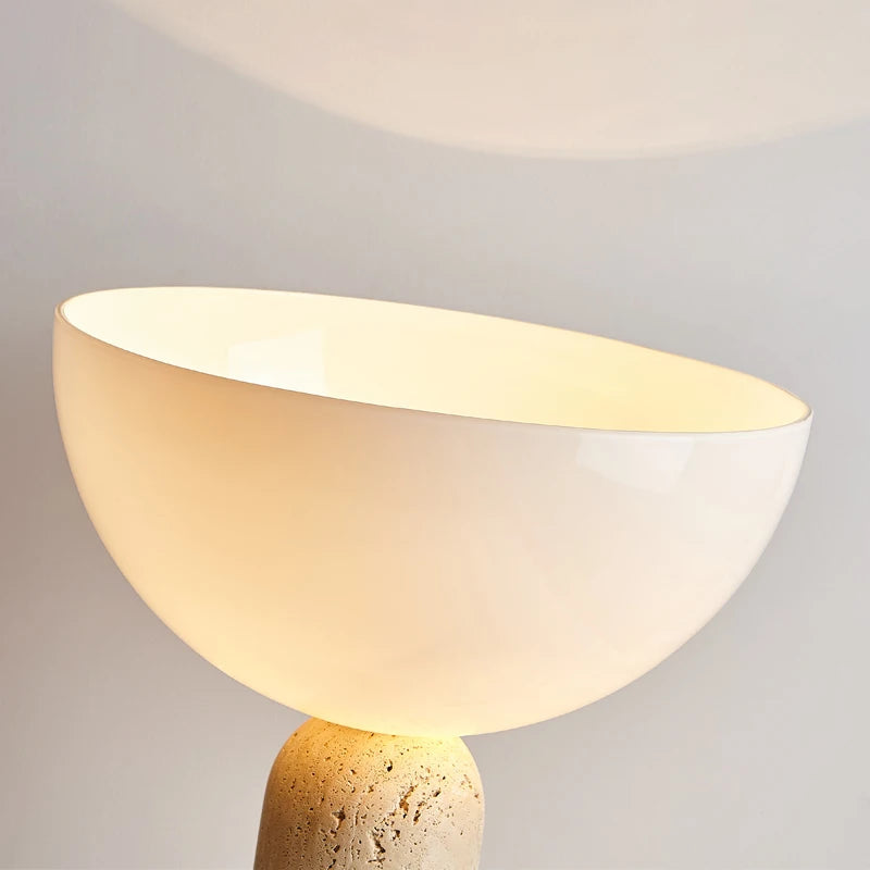 <strong>Jayla Tischlampe Stein</strong> – Elegantes Licht für Ihr Zuhause 1