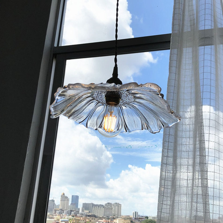 <strong>Vintage Blumen-Glas-Pendelleuchte</strong> – Elegantes Design für zeitlose Räume 3