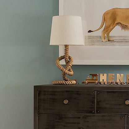 <strong>Weiße Stoff-Schreibtischlampe – Stilvolle Beleuchtung für Ihr Zuhause</strong> 2